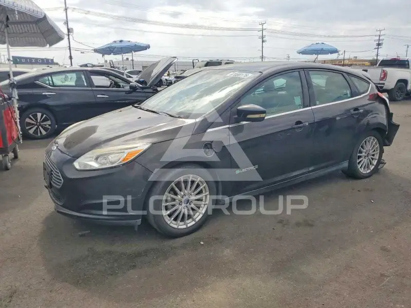 2013 Ford FOCUS фото