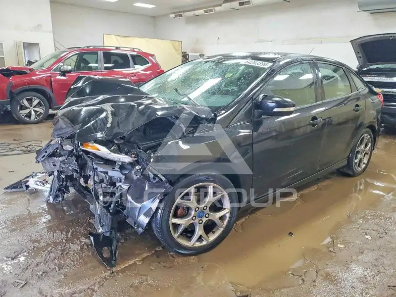 2013 Ford FOCUS фото