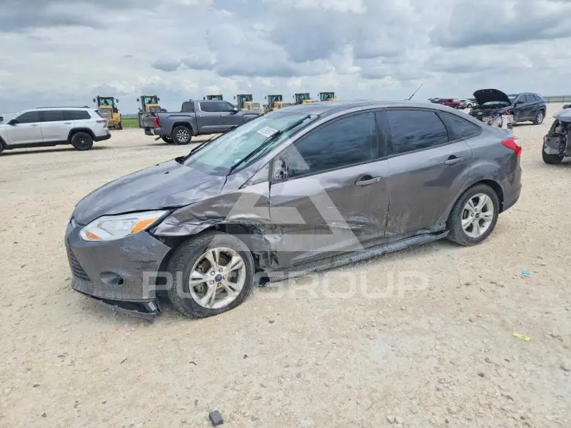 2013 Ford FOCUS фото