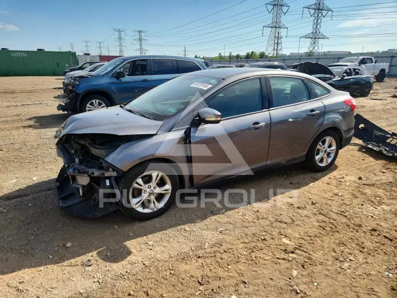 2013 Ford FOCUS photo