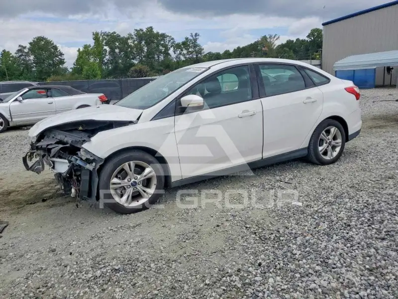 2013 Ford FOCUS фото