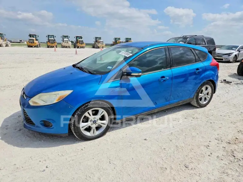 2013 Ford FOCUS photo