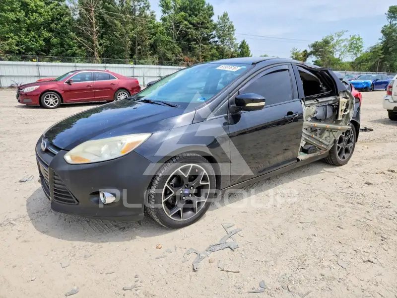2013 Ford FOCUS фото