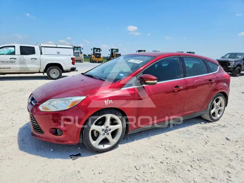 2013 Ford FOCUS фото