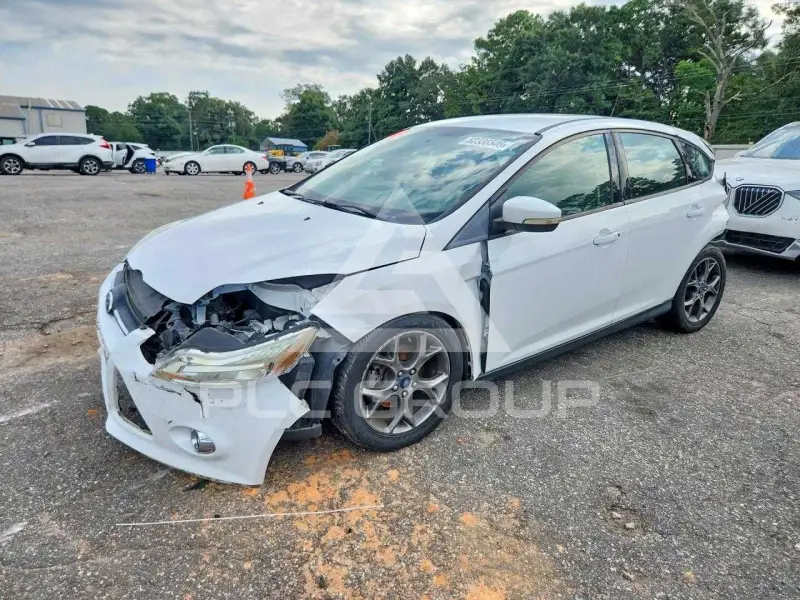 2013 Ford FOCUS фото