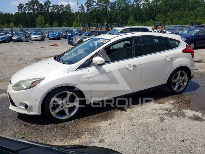 2013 Ford FOCUS photo