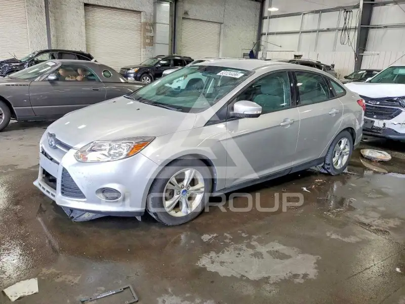2013 Ford FOCUS фото