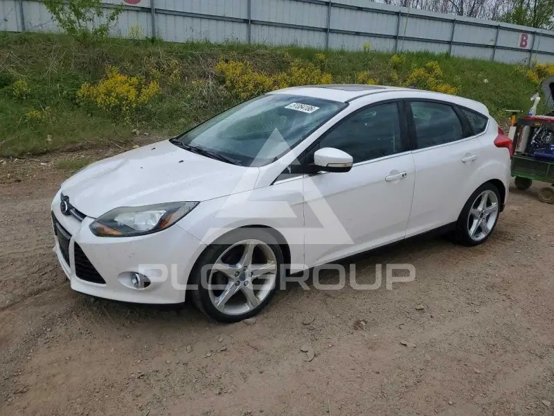 2013 Ford FOCUS фото