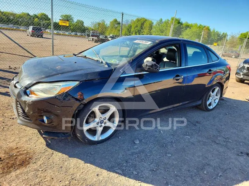 2013 Ford FOCUS фото