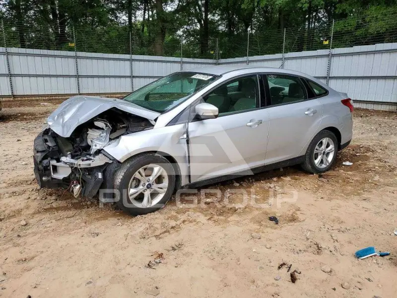 2013 Ford FOCUS photo