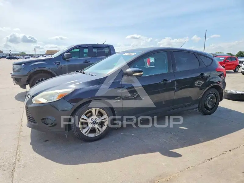 2013 Ford FOCUS photo