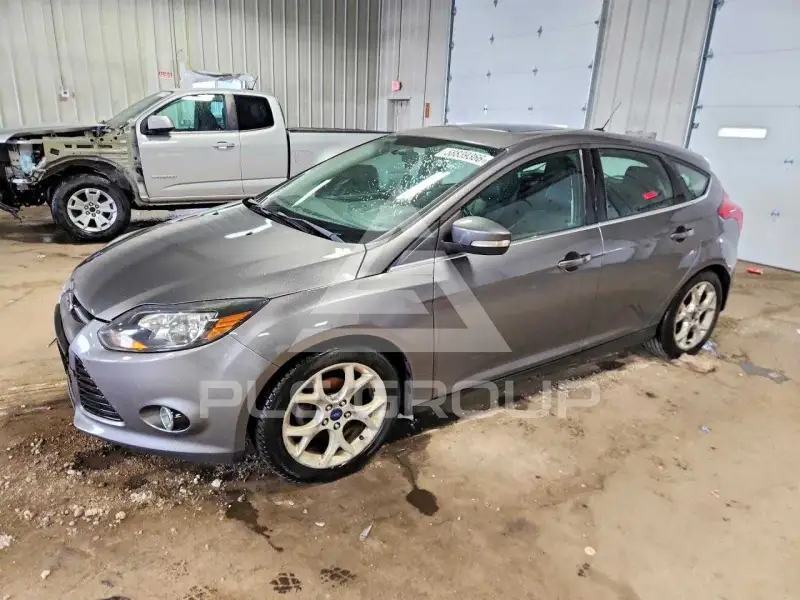 2013 Ford FOCUS фото