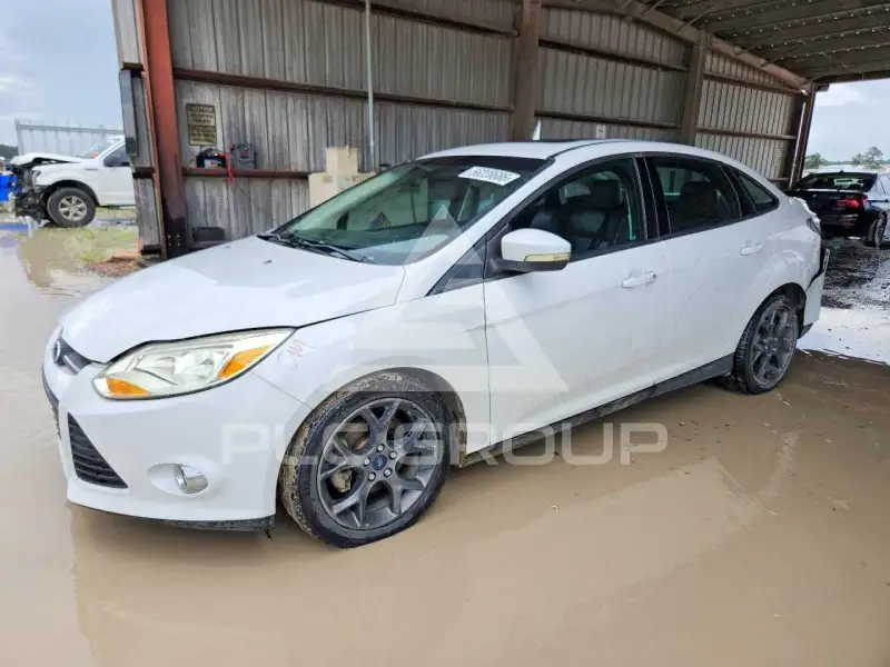 2013 Ford FOCUS фото