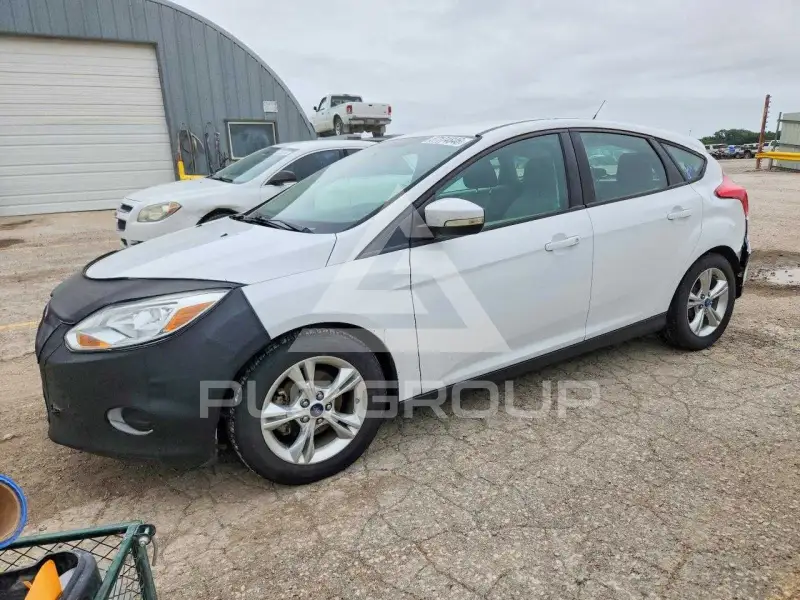 2013 Ford FOCUS фото