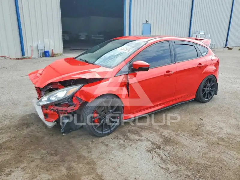 2013 Ford FOCUS фото