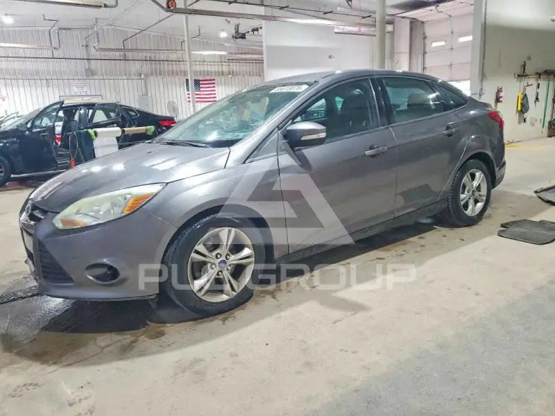 2013 Ford FOCUS photo
