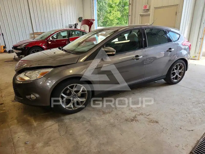 2013 Ford FOCUS фото