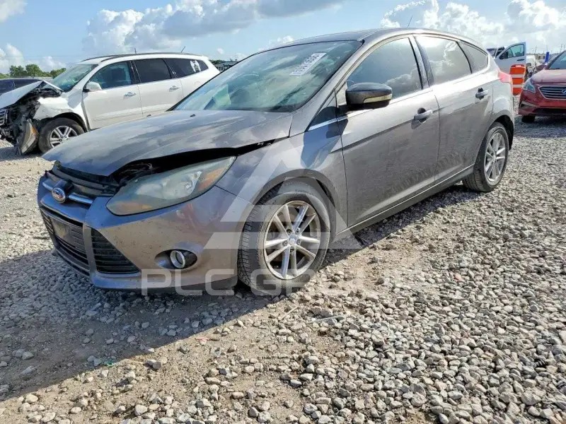 2013 Ford FOCUS photo