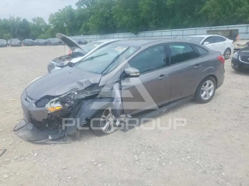 2013 Ford FOCUS photo