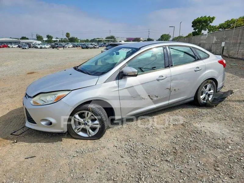 2013 Ford FOCUS фото
