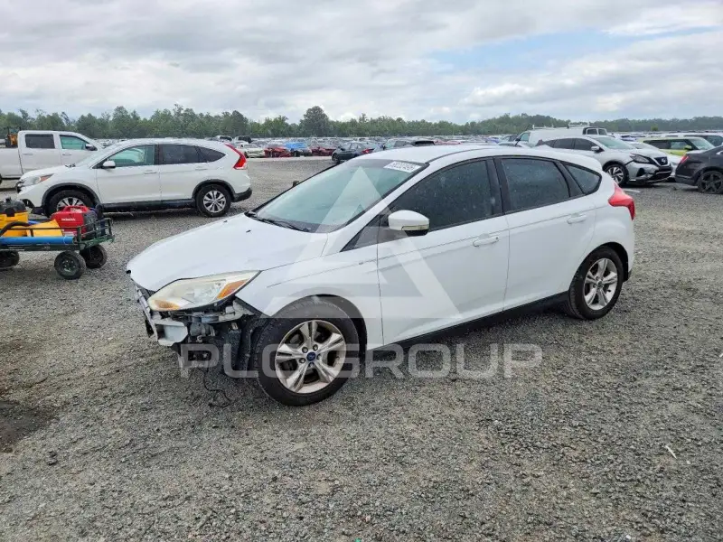 2013 Ford FOCUS photo