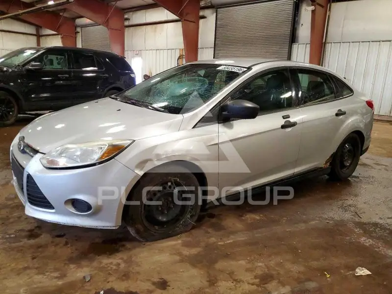 2013 Ford FOCUS фото