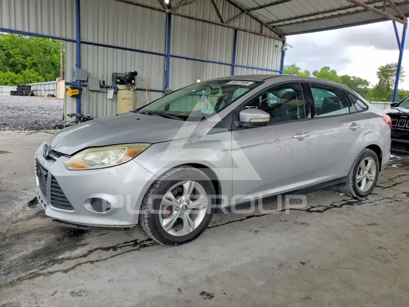 2013 Ford FOCUS фото