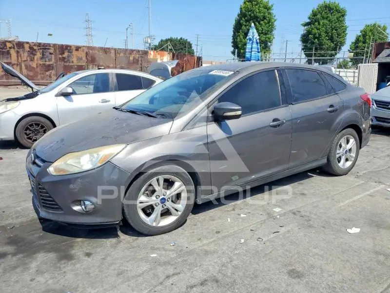 2013 Ford FOCUS фото