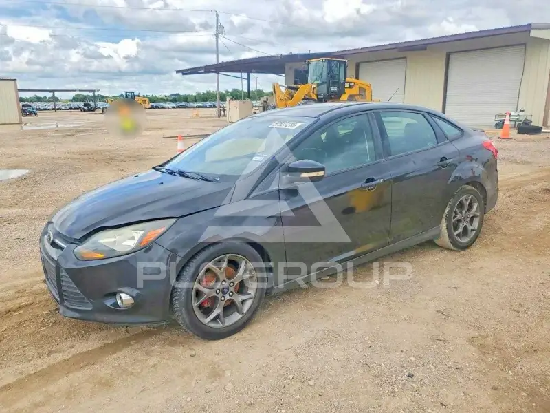 2013 Ford FOCUS фото