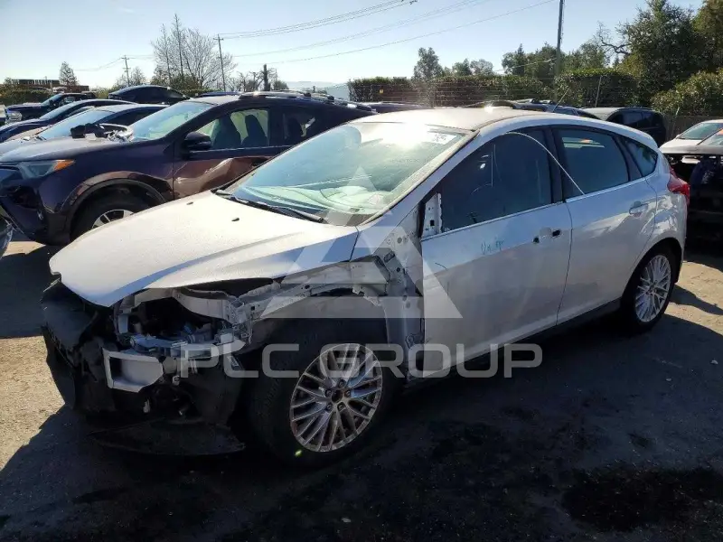2013 Ford FOCUS фото