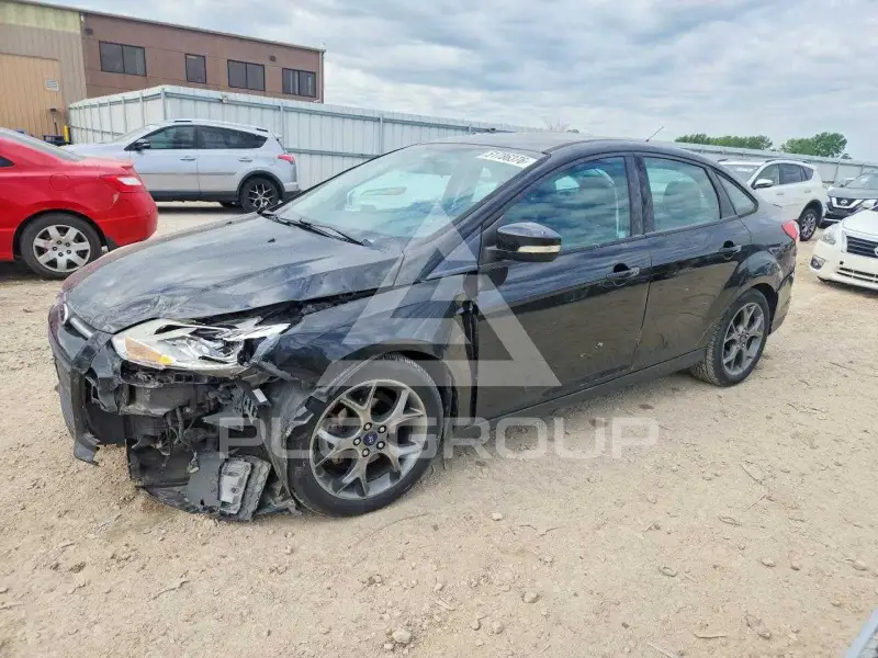 2013 Ford FOCUS photo