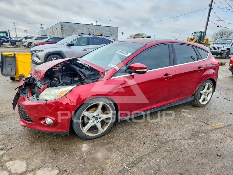 2013 Ford FOCUS фото