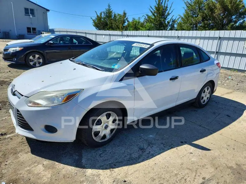 2013 Ford FOCUS фото
