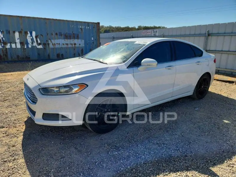 2013 Ford FUSION фото