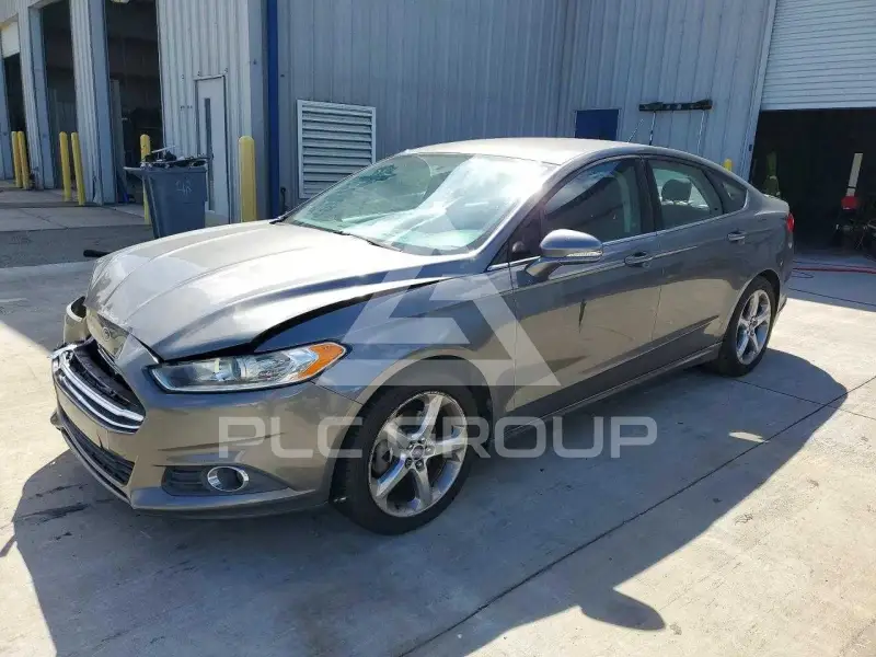 2013 Ford FUSION фото
