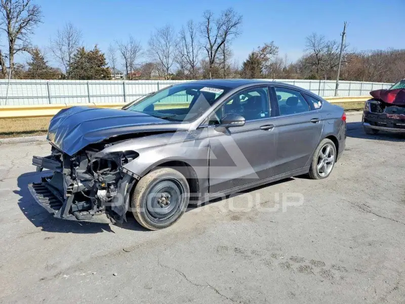 2013 Ford FUSION фото