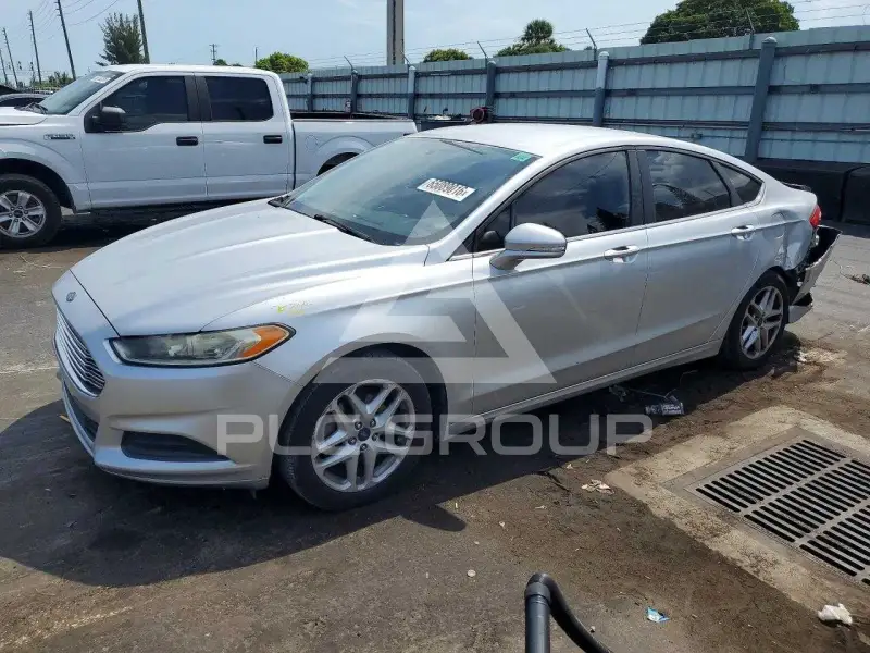 2013 Ford FUSION фото