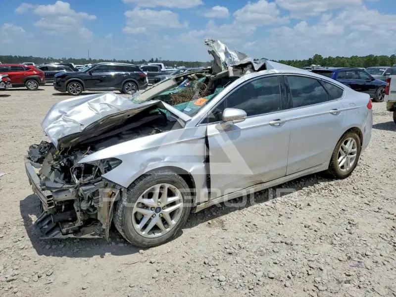 2013 Ford FUSION фото