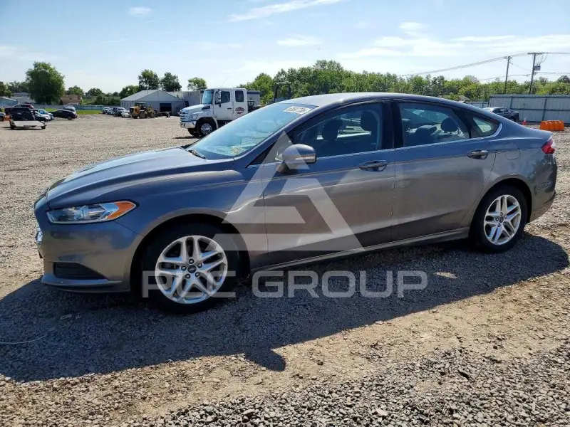 2013 Ford FUSION фото