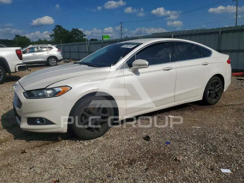 2013 Ford FUSION фото