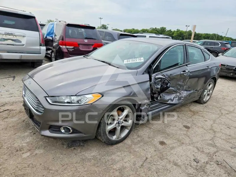 2013 Ford FUSION фото