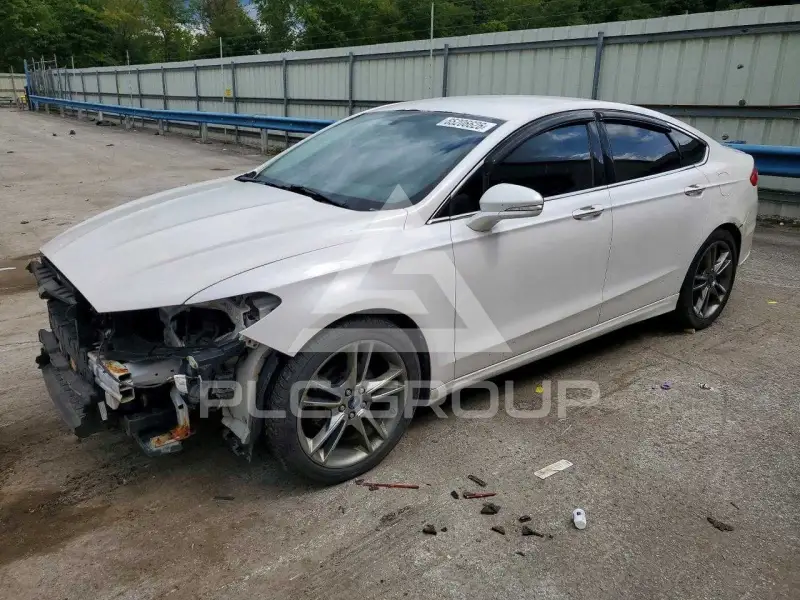 2013 Ford FUSION photo