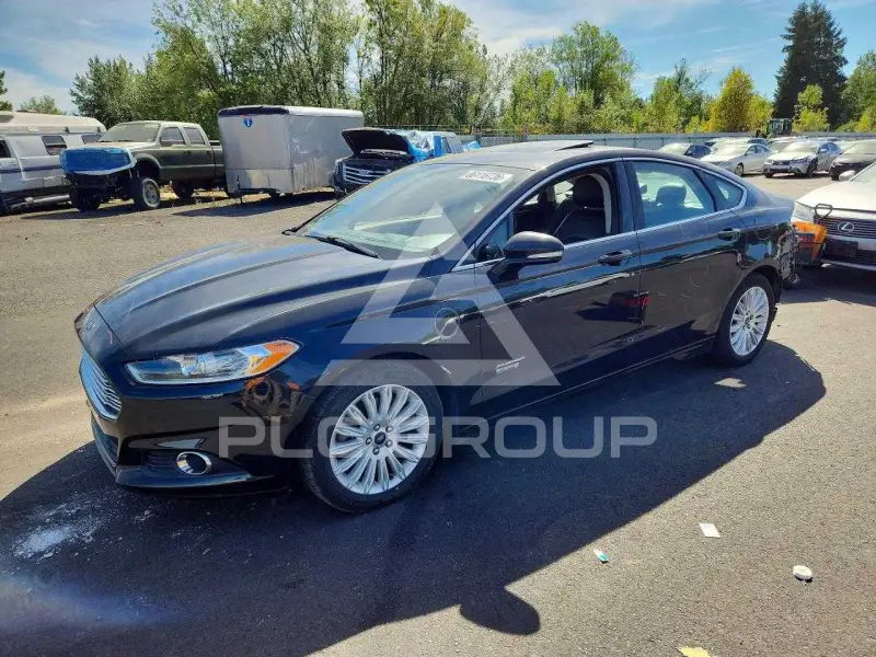 2013 Ford FUSION фото