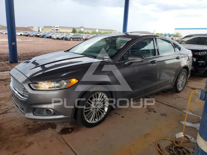 2013 Ford FUSION фото