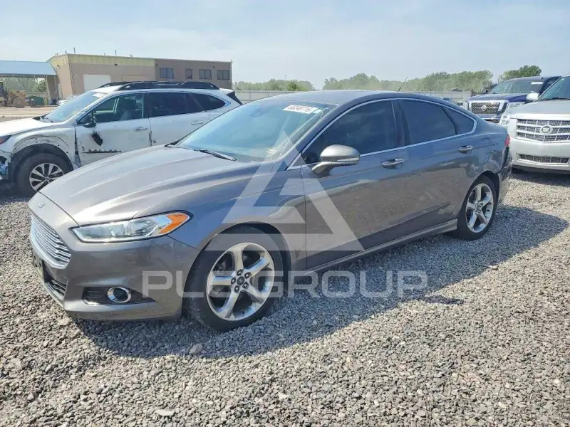 2013 Ford FUSION фото