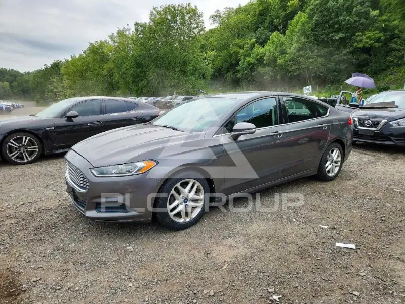 2013 Ford FUSION фото