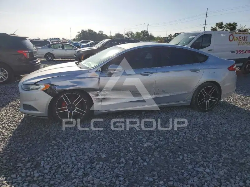 2013 Ford FUSION photo