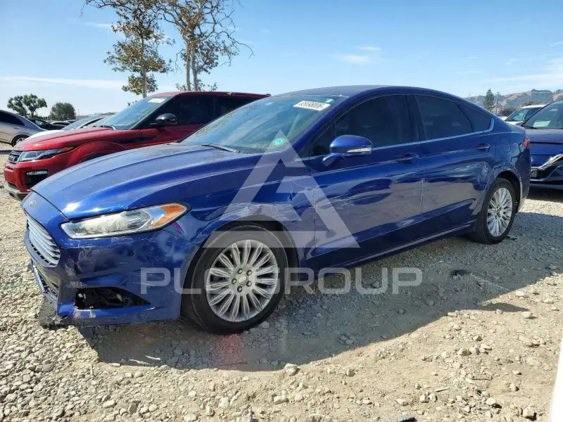 2013 Ford FUSION фото