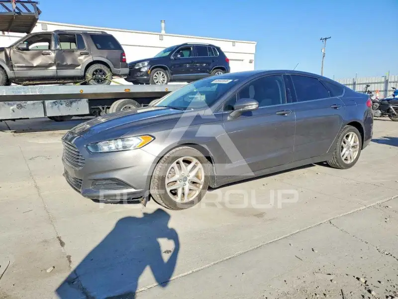 2013 Ford FUSION фото