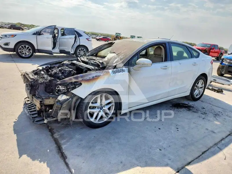 2013 Ford FUSION фото